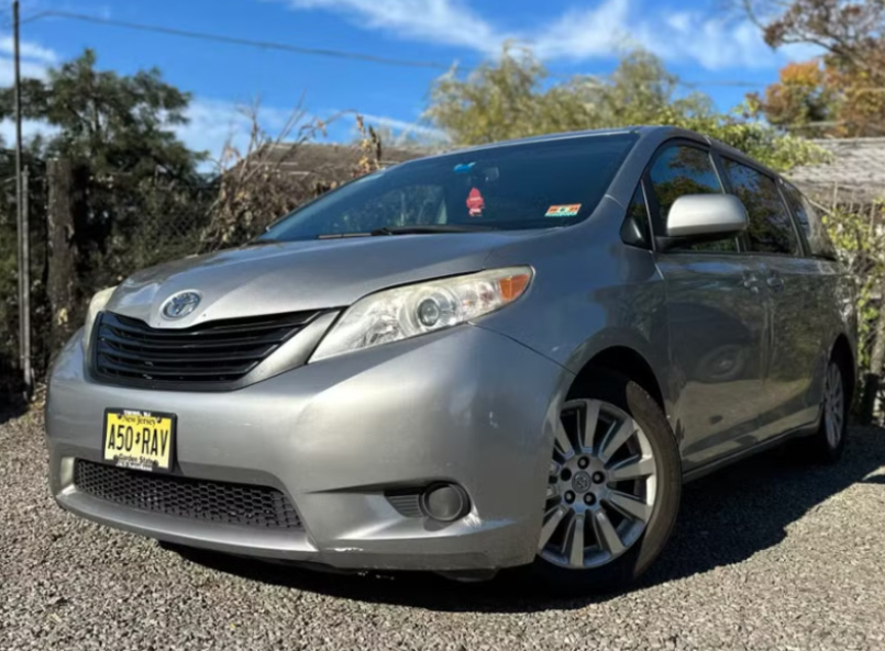 2015 Toyota Sienna