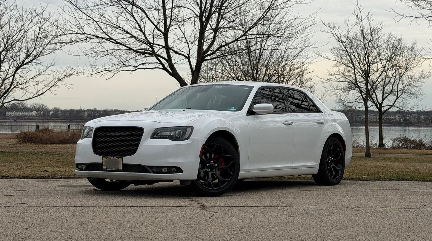 2019 Chrysler 300