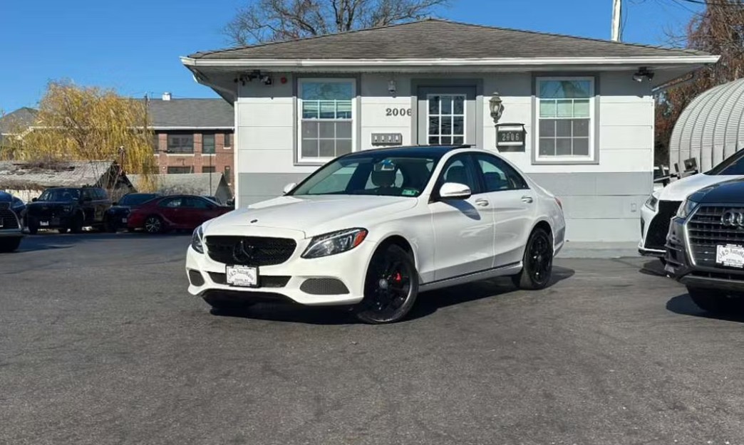 2015 Mercedes-Benz C-Class