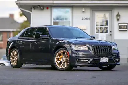 2018 Chrysler 300